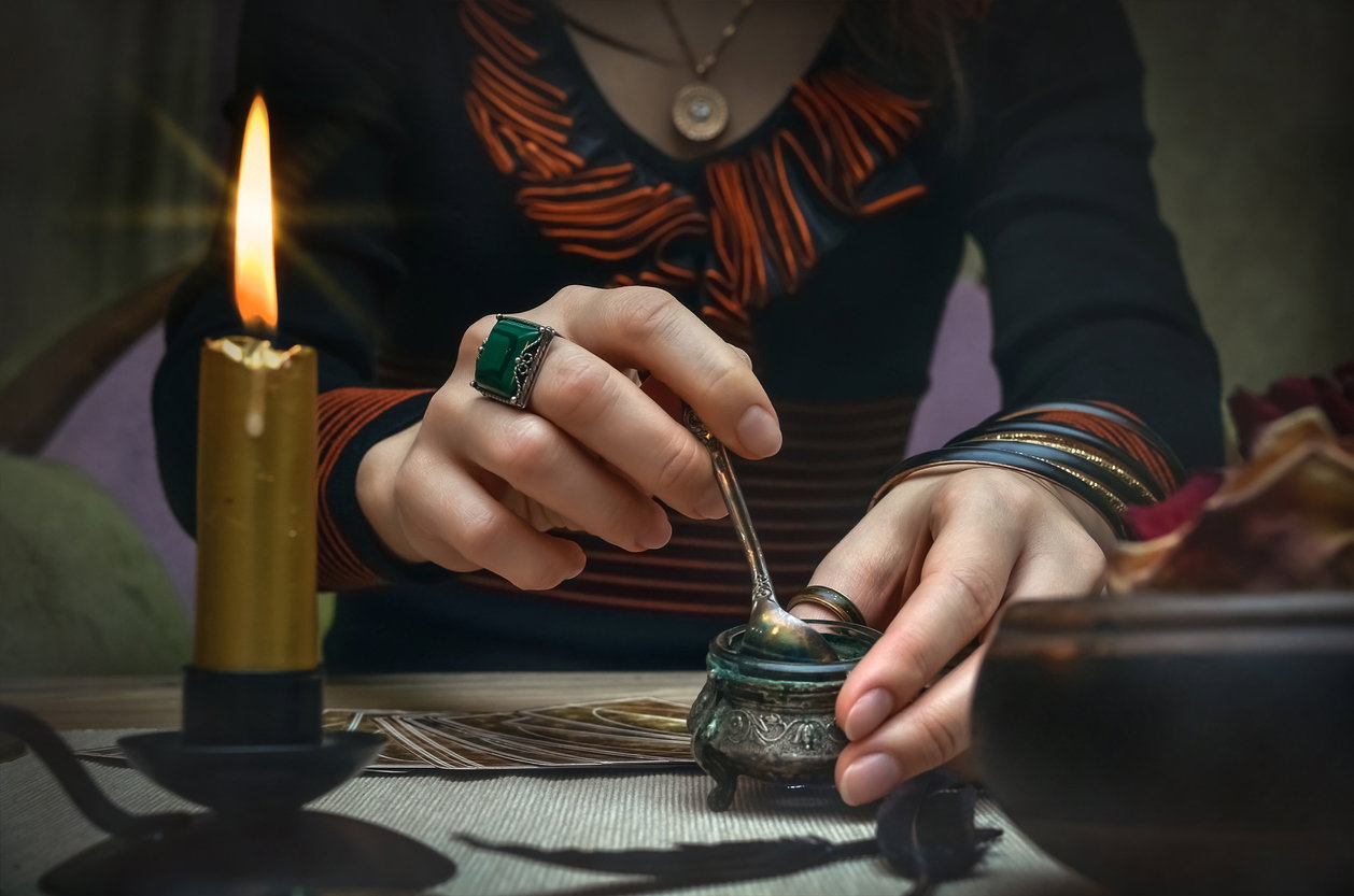 Zrób to i wygraj z pechem. Ten cygański sposób skutecznie odpędzi nieszczęście