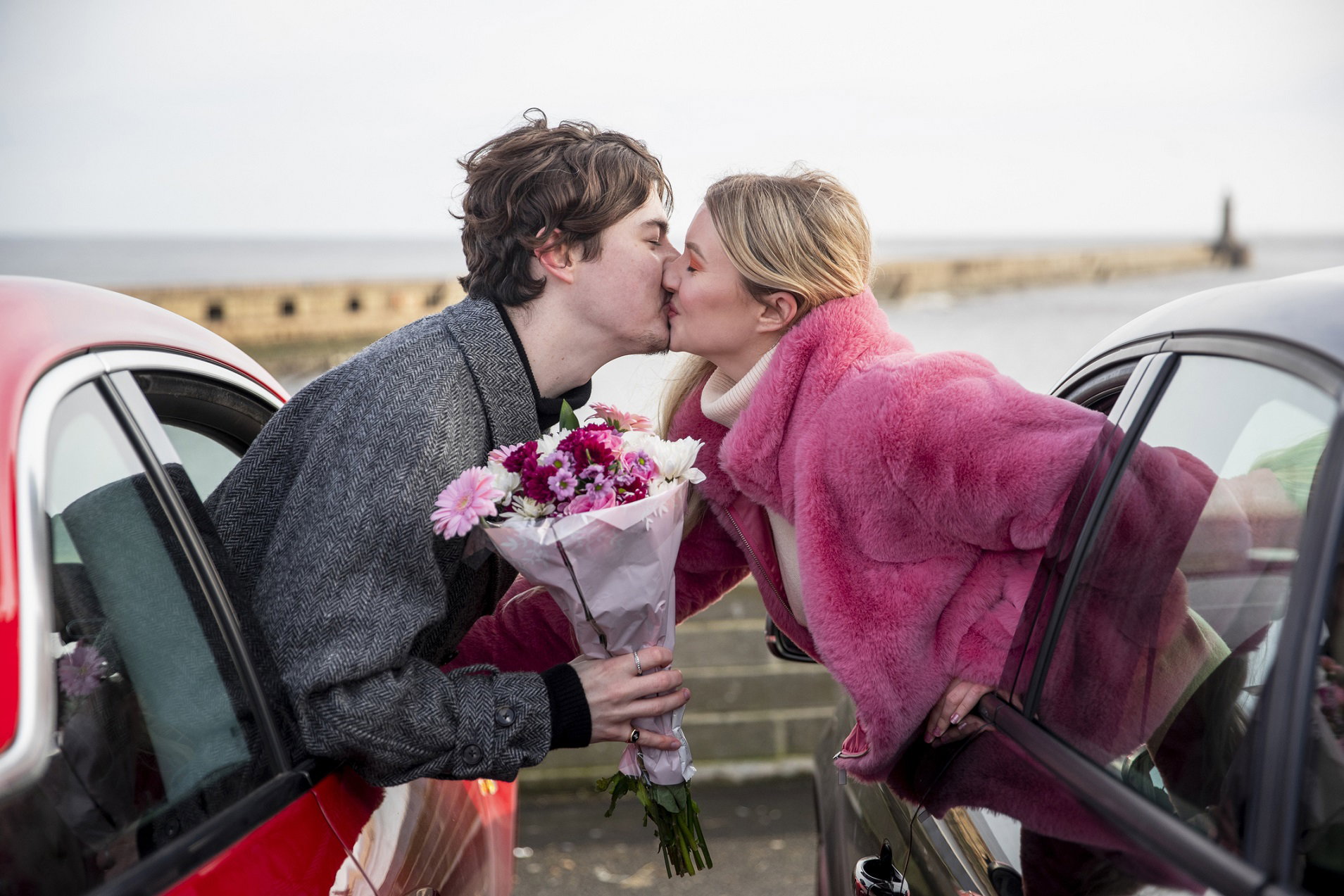 Idealna żona czy desperatka uzależniona od miłości? To, jaka jesteś w związku, zależy od twojego znaku zodiaku