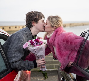 Idealna żona czy desperatka uzależniona od miłości? To, jaka jesteś w związku, zależy od twojego znaku zodiaku