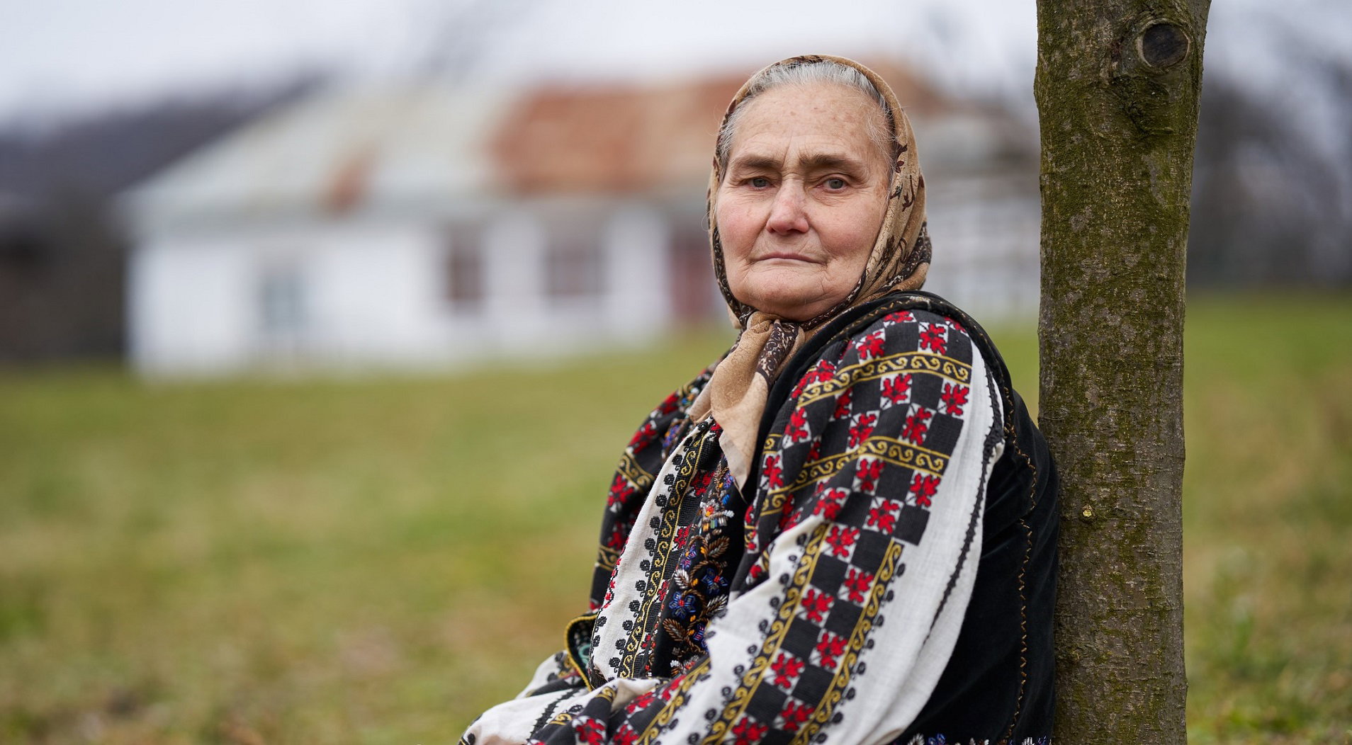 Rytuał szeptunek na spokojny sen podczas pełni księżyca. Potrzebny składnik masz w domu