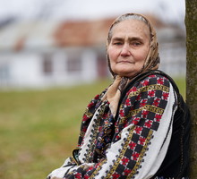 Rytuał szeptunek na spokojny sen podczas pełni księżyca. Potrzebny składnik masz w domu