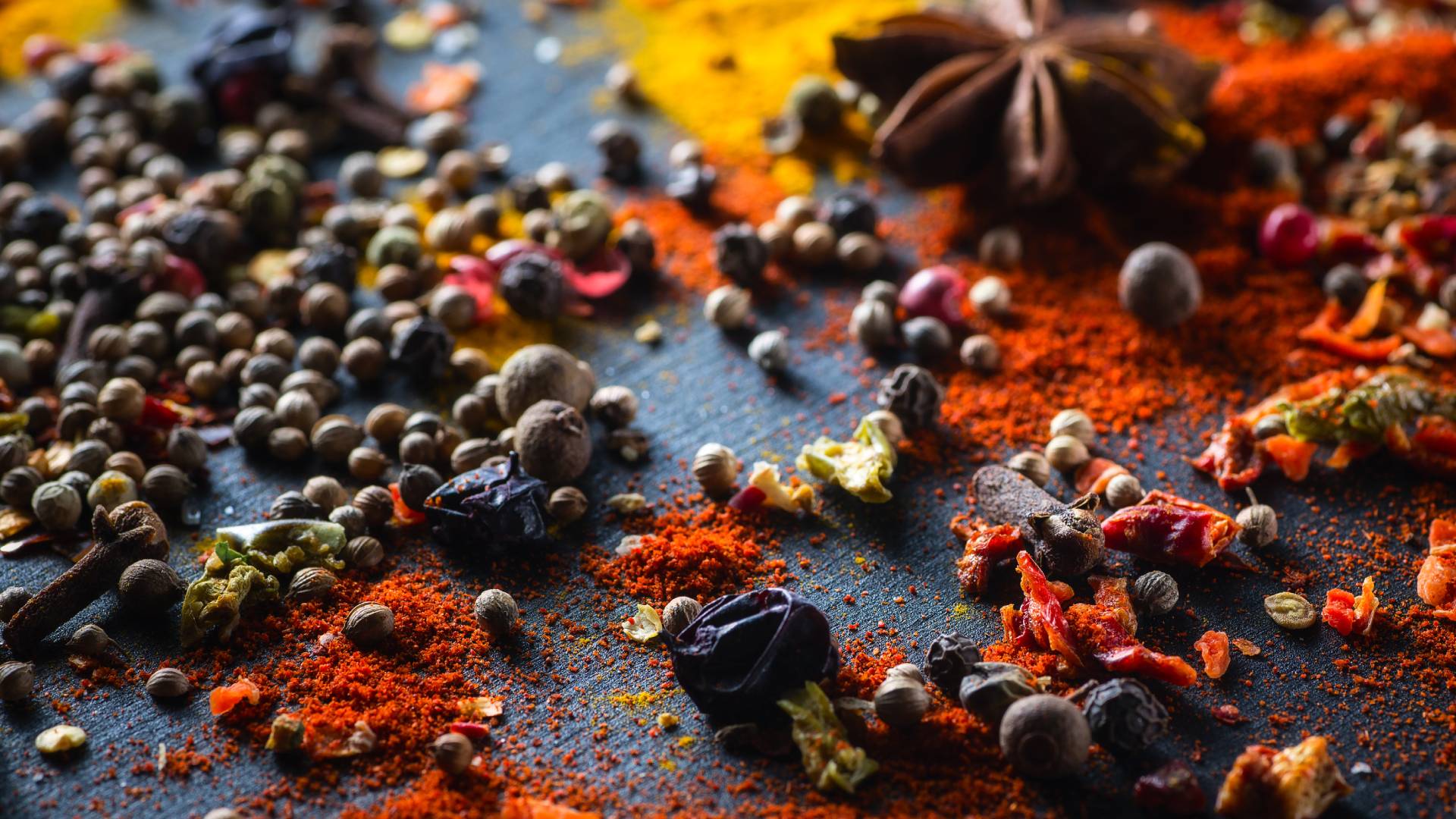 Zrób to, a wytrwasz w postanowieniach noworocznych. 1 szczypta tej przyprawy wzmocni twoją motywację