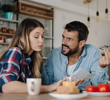 Te 2 znaki zodiaku mają lepkie ręce.
