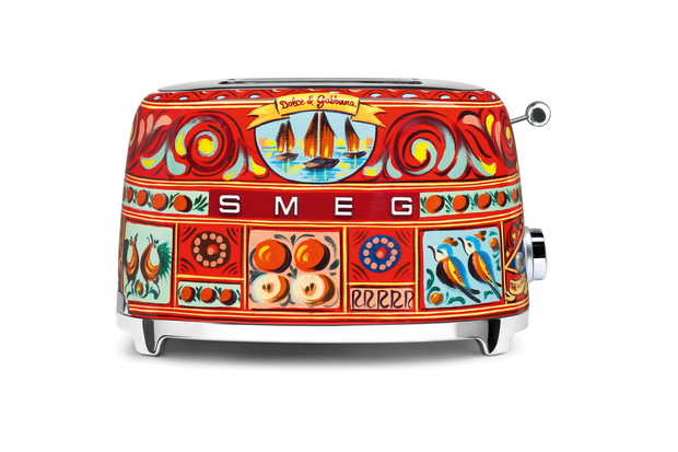Dolce& Gabbana dla Smeg