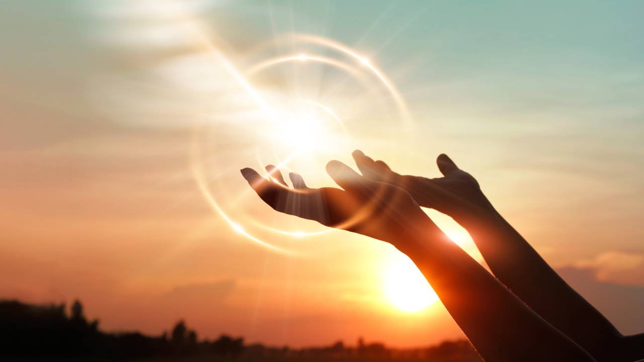 Ten eliksir zdejmuje najcięższe uroki. Ale to nie wszystkie jego zalety