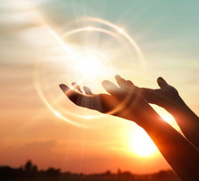 Ten eliksir zdejmuje najcięższe uroki. Ale to nie wszystkie jego zalety