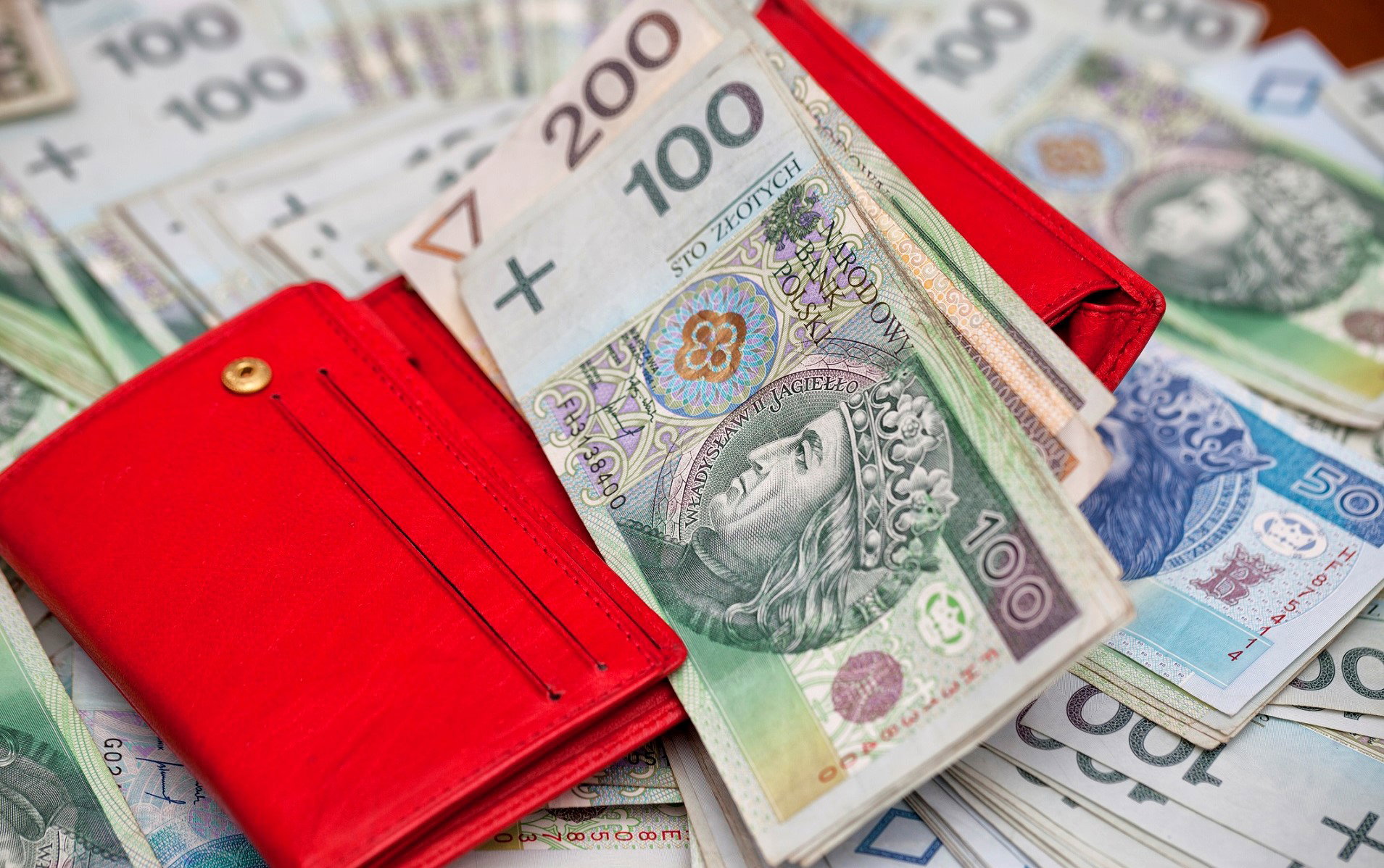 Ten 1 prosty trik zapewnia pełny portfel. Wykonaj go jak najszybciej