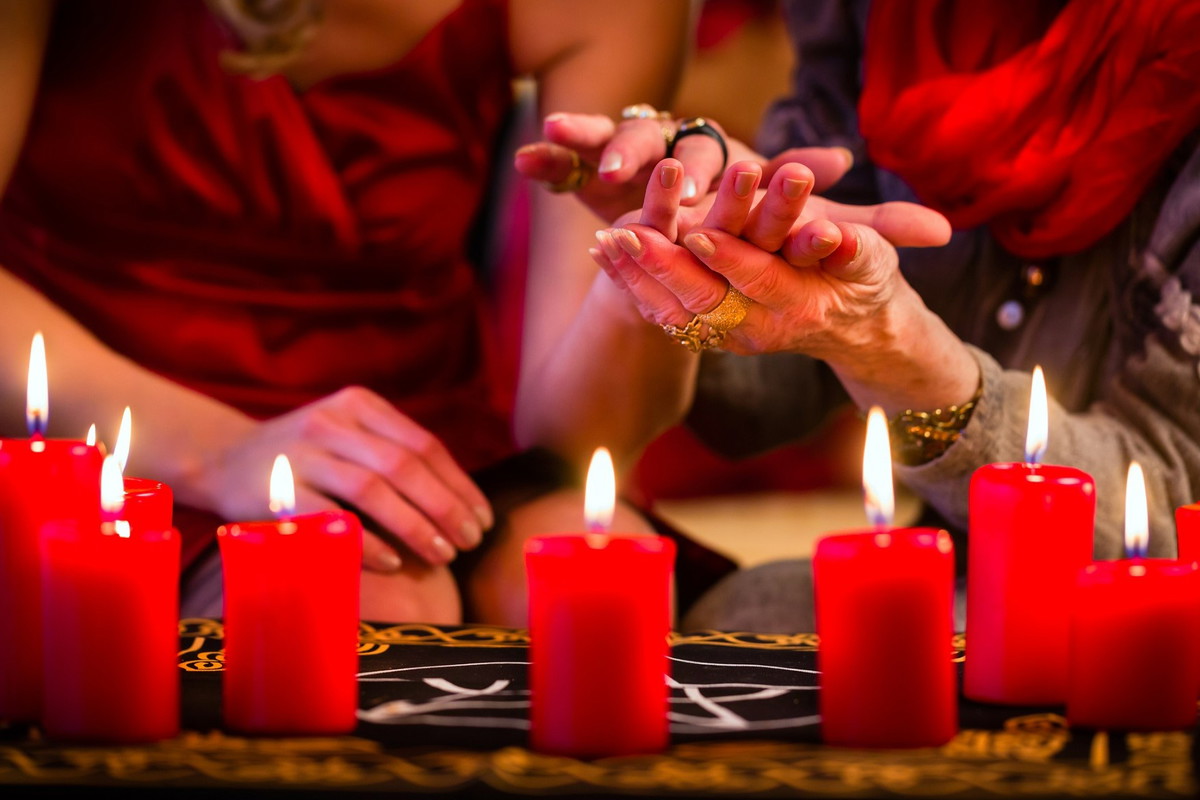 Stara cyganka zdradziła sposób na odcięcie od toksycznej osoby