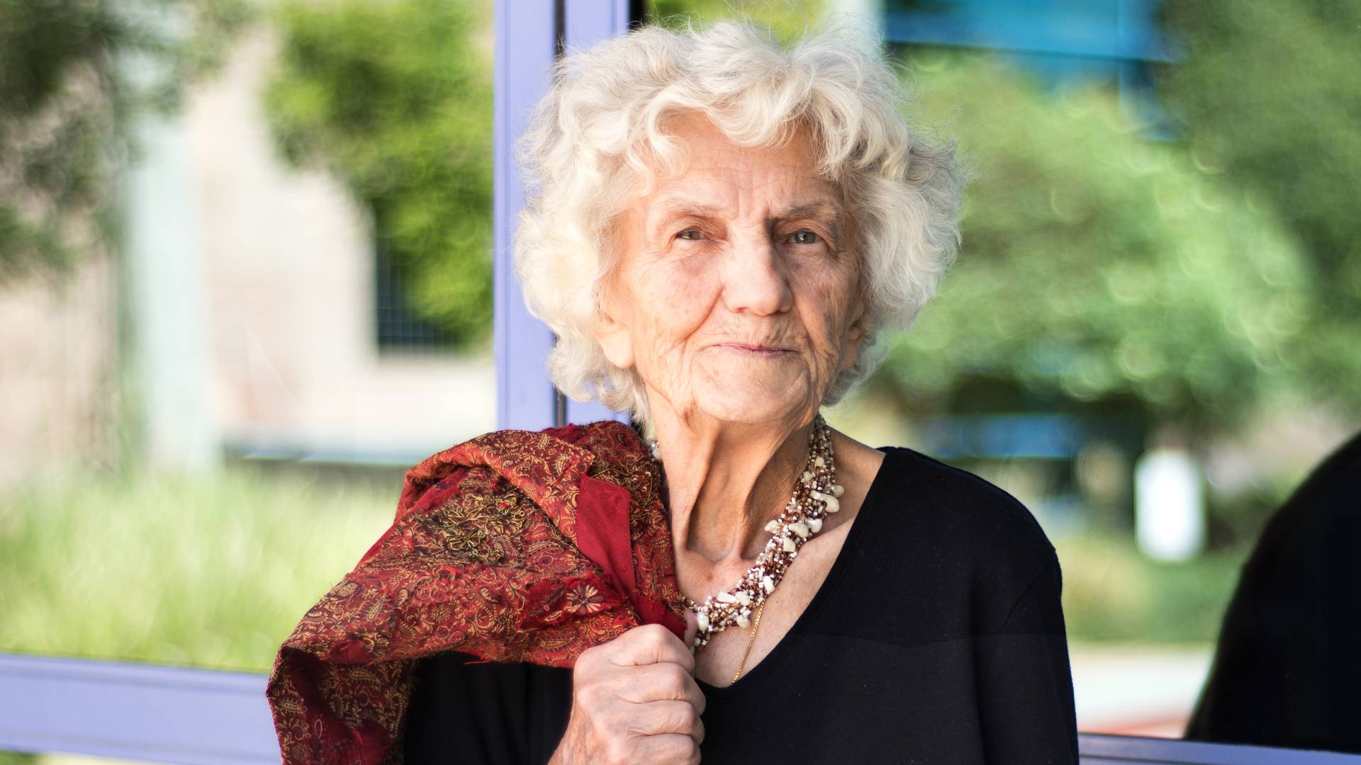 Babcia zdradziła sposób na brak pieniędzy. Potrzebujesz 3 składników i 15 minut, by odmienić swój los