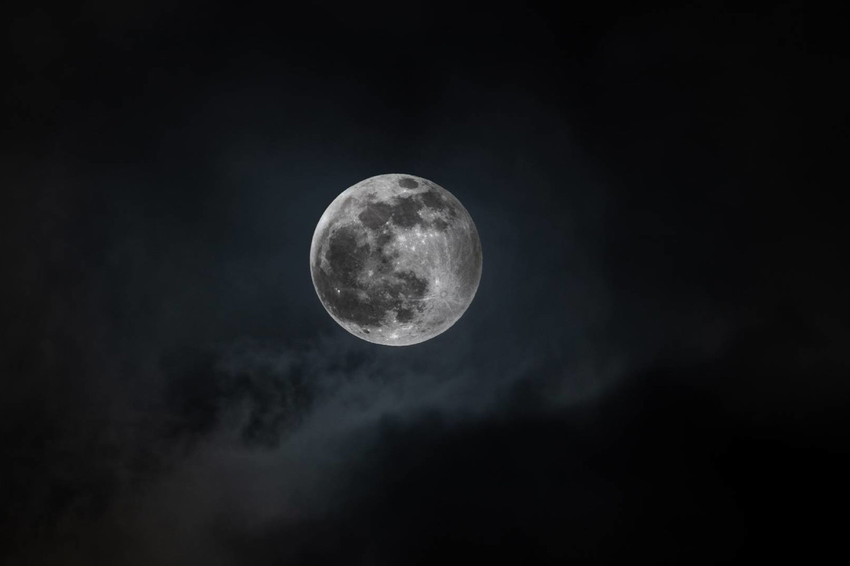 Pod żadnym pozorem nie rób tego przed pełnią księżyca. Jeśli zrobisz to 5 lutego, czeka cię nieszczęście
