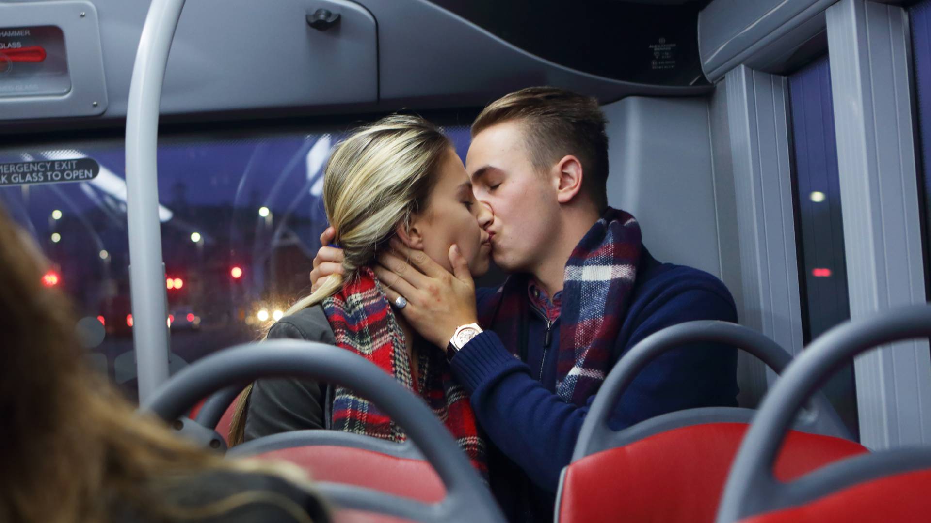 To szybkie zaklęcie na miłość to hit Internetu. Działa błyskawicznie i skutecznie