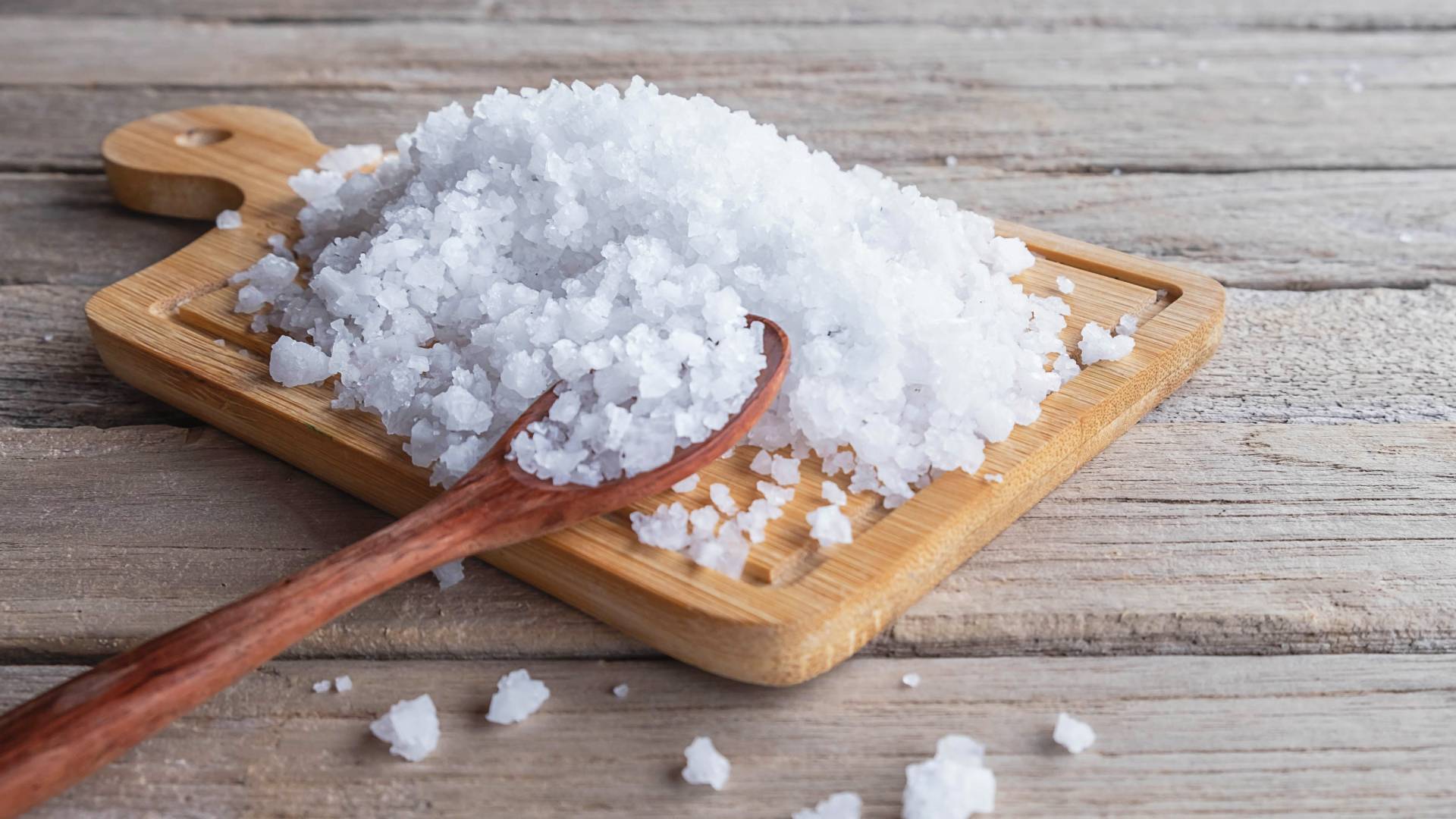 Pozbądź się negatywnej energii z domu. Potrzebujesz 2 składników i 3 minut