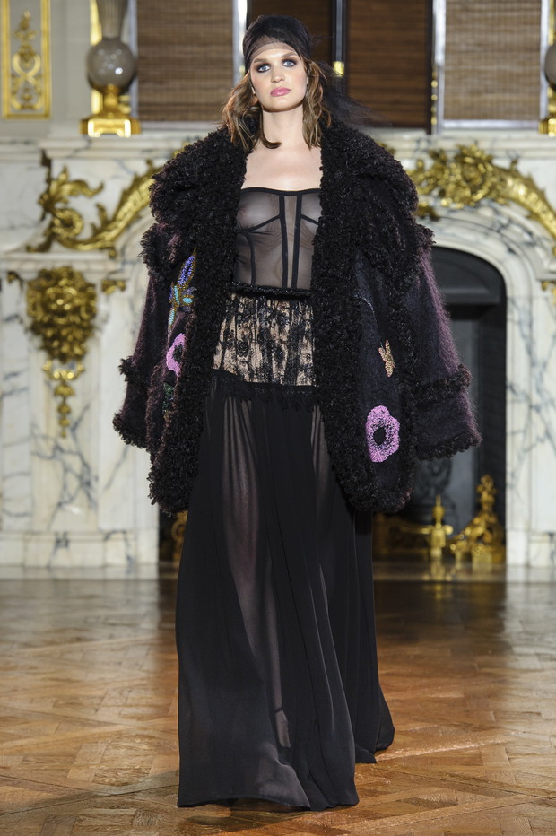 Eva Minge pokaz w Paryżu