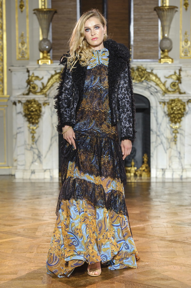 Eva Minge pokaz w Paryżu