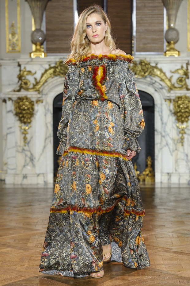 Eva Minge pokaz w Paryżu