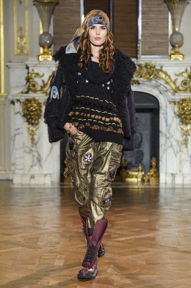 Eva Minge pokaz w Paryżu