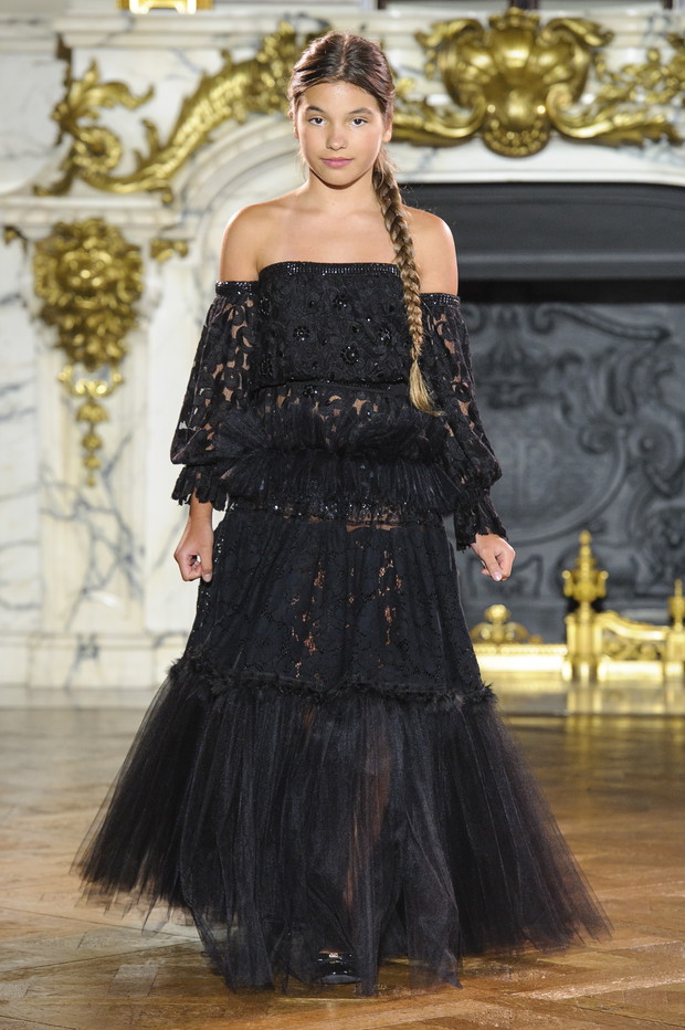 Eva Minge pokaz w Paryżu