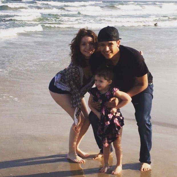 Monalisa Perez i Pedro Ruiz z córką