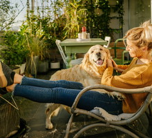 Cygański sposób na przekazanie dobrej energii. Skorzystaj z mocy świec