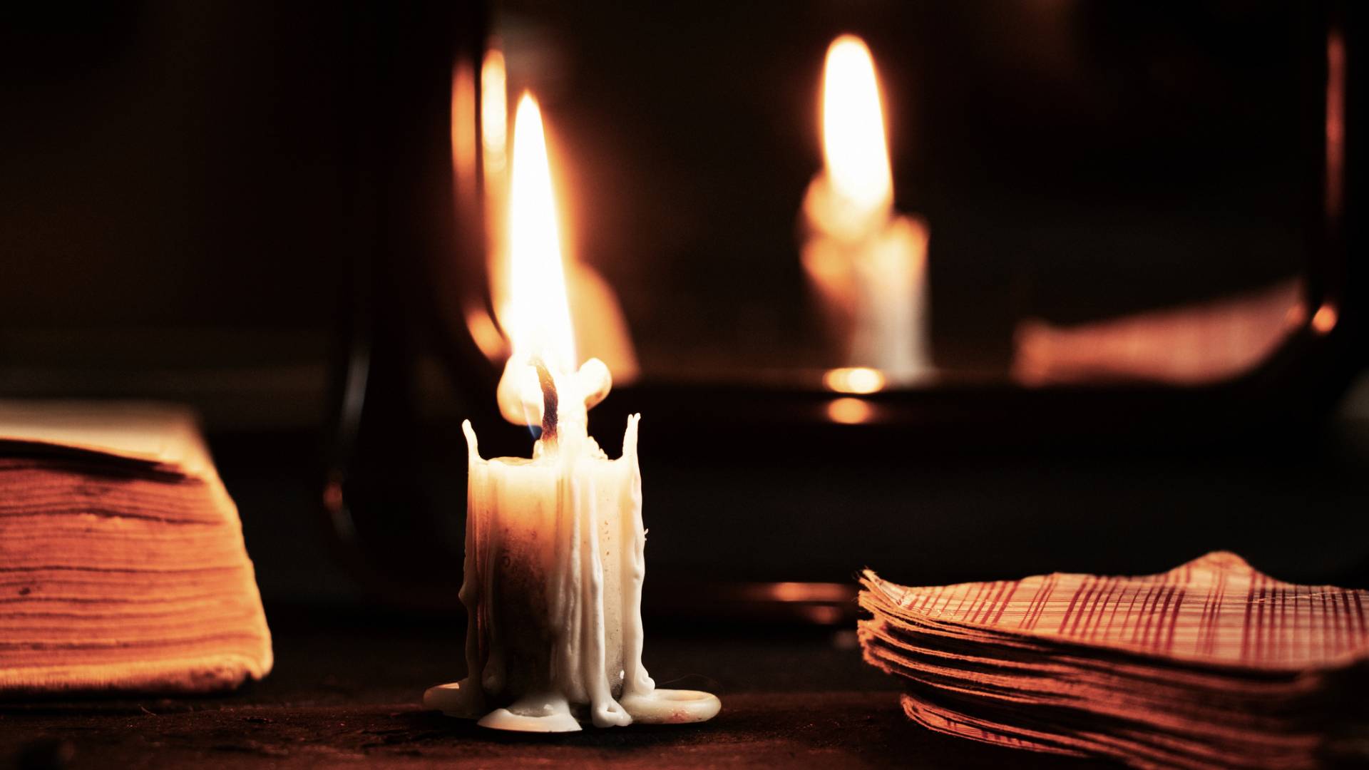 Zrób to, a odetniesz się od wampirów energetycznych. Skuteczne tylko w piątek wieczorem