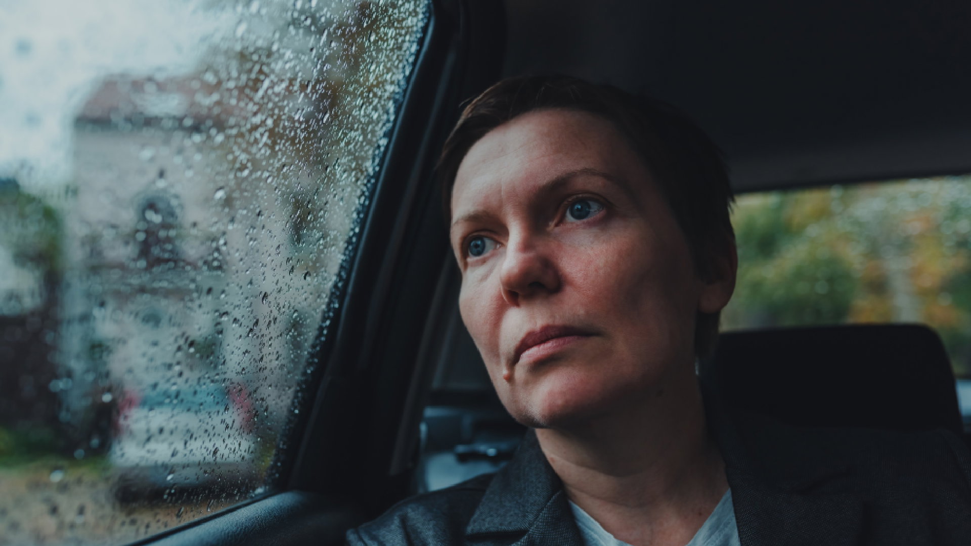 Przesądne kobiety. Panie o tych 3 imionach zawsze wolą dmuchać na zimne