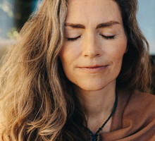 oczyszczanie aury białą szałwią