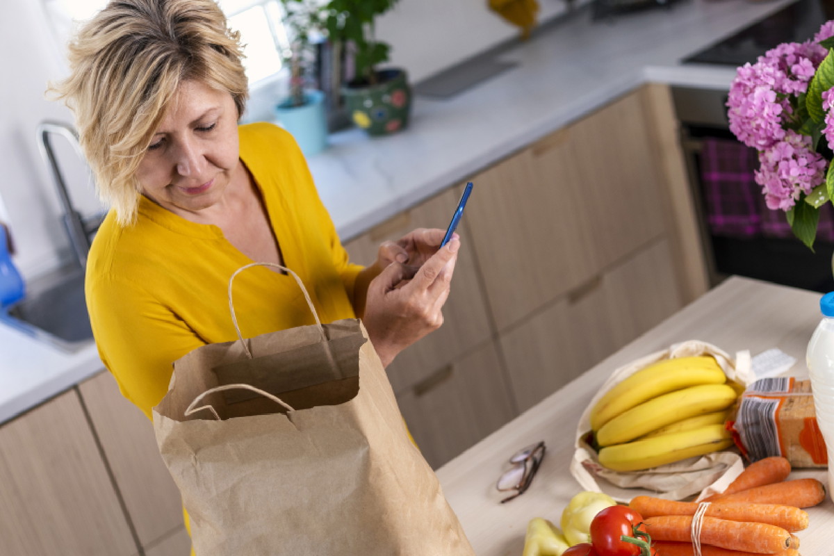 Nigdy nie wyrzucaj tej 1 rzeczy. Inaczej stracisz pieniądze