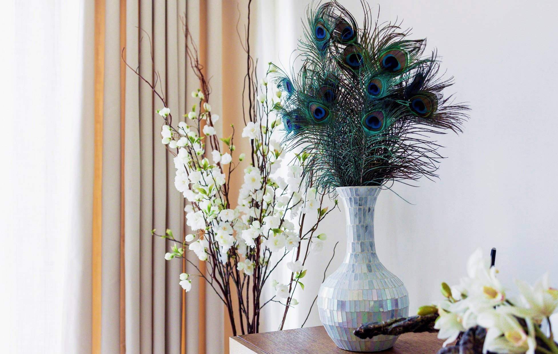 Ta 1 rzecz w domu przynosi pecha. Nie warto trzymać jej nawet na ozdobę