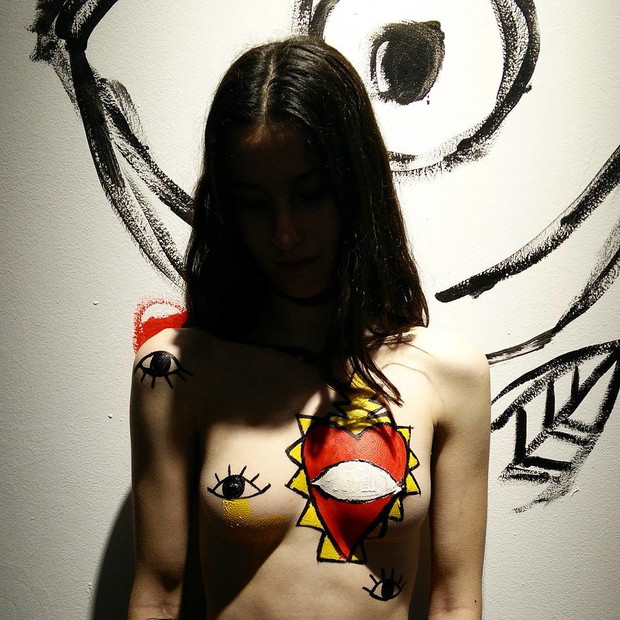 Artystka znalazła sposób na cenzurę nagości na Instagramie