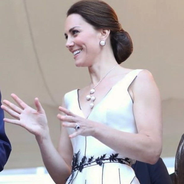 Księżna Kate Middleton w sukience Gosia Baczyńska