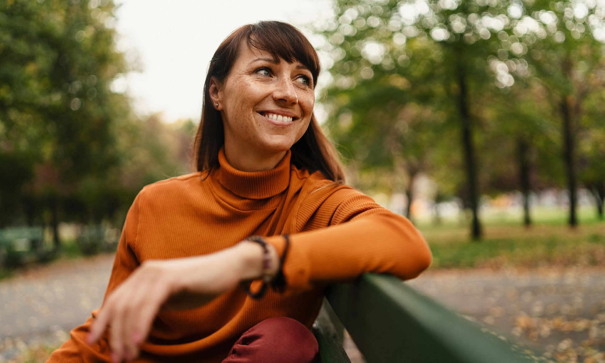 Ten znak wskazuje, że ktoś skrycie cię kocha. Ma też inne, zaskakujące znaczenie
