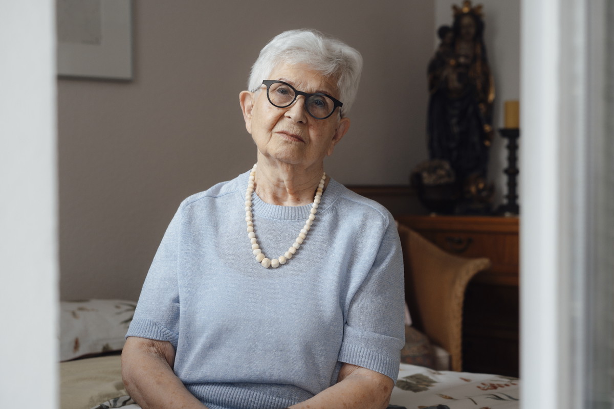 Jak odstraszyć koszmary senne? Babcia z Lubelszczyzny zdradza, że ta 1 rzecz pod poduszką pomoże