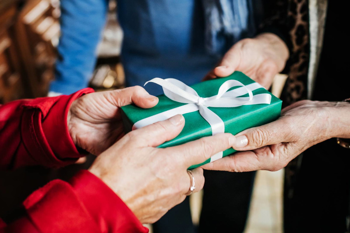 Pechowy prezent, który zwiastuje łzy i nieszczęście. Pod żadnym pozorem nie dawaj go nikomu