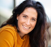 Co mówi o tobie kolor włosów? Wskazuje twoje najmroczniejsze cechy