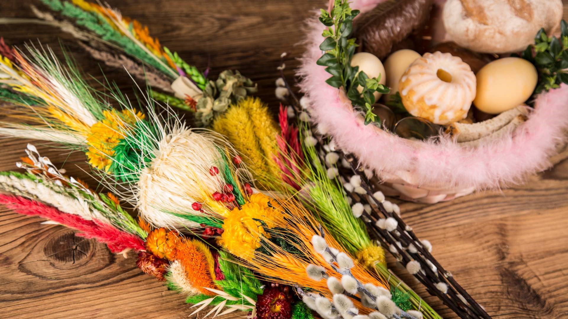 Nigdy nie trzymaj w ten sposób palmy wielkanocnej. Ściągniesz na siebie pecha na cały rok
