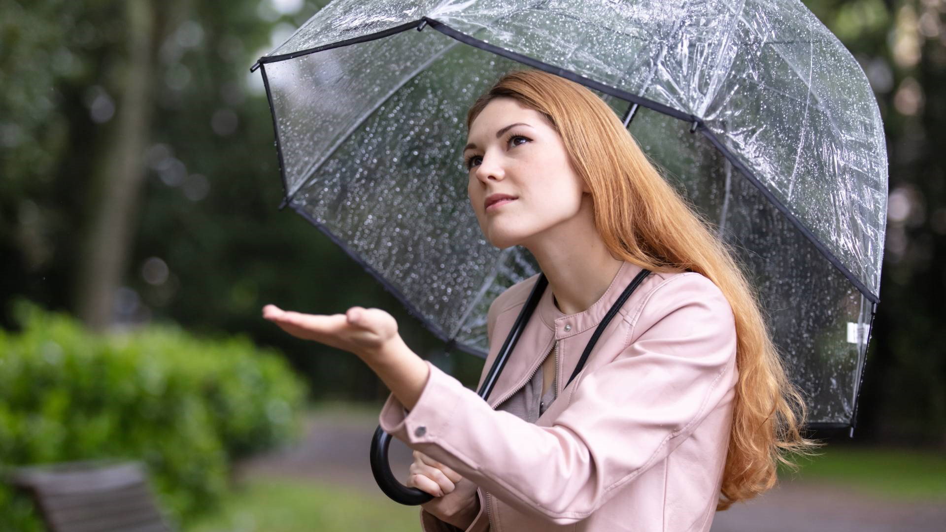 Wiosenna burza to znak, który niesie dla ciebie ważny przekaz. Ale co oznacza