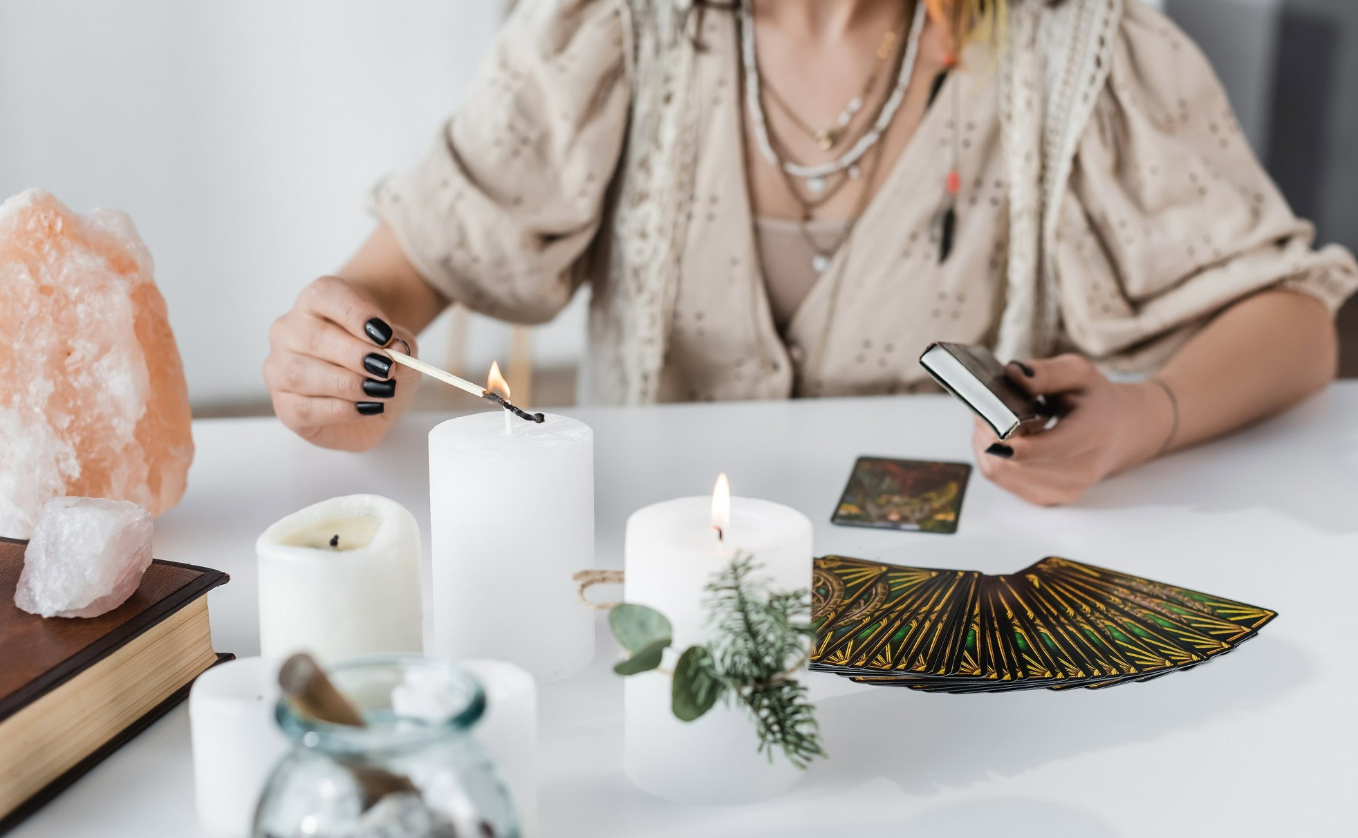 Wróżba z zapałek da ci odpowiedź na każde pytanie. Wykonasz ją w 5 minut