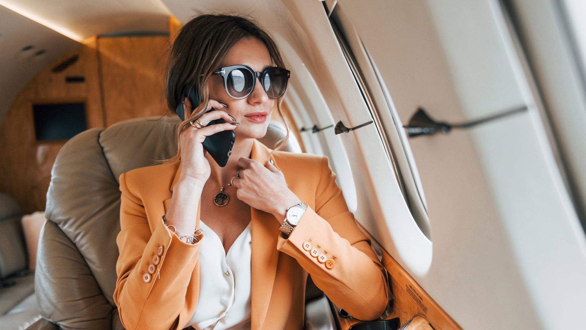 Ludzie o tych 3 znakach zodiaku lubią się popisywać. Wszystko muszą mieć na pokaz