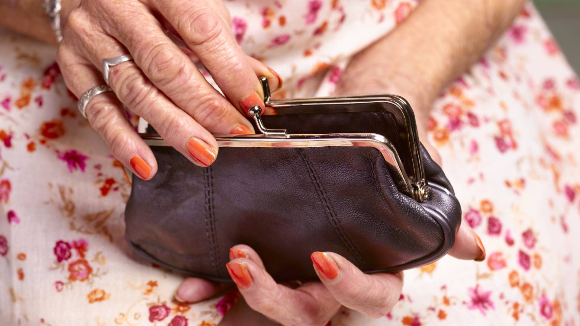 1 ziarno w portfelu uchroni cię przed wielką stratą. Ma też inne dobre zastosowanie