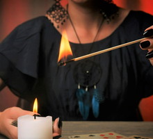 Sprawdź, czy ciąży na tobie klątwa. Potrzebujesz tylko 2 rzeczy, które masz w domu