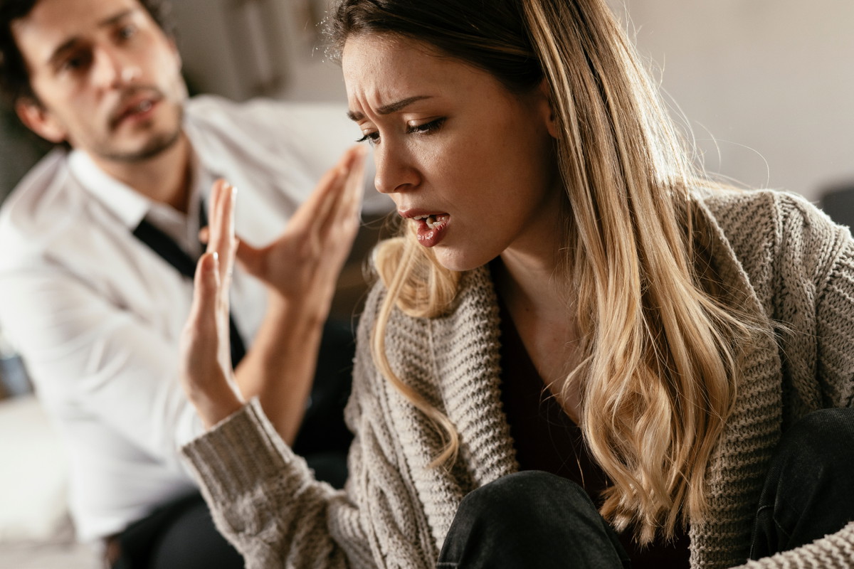 Mężczyźni o tych 3 imionach żerują na ludzkich emocjach. Wpędzają innych w wyrzuty sumienia