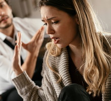 Mężczyźni o tych 3 imionach żerują na ludzkich emocjach. Wpędzają innych w wyrzuty sumienia