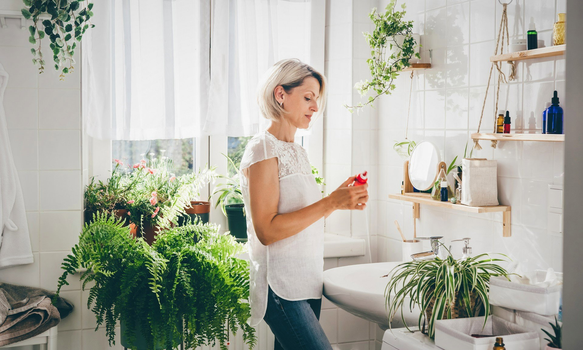 Trzymasz tę 1 rzecz w łazience? Nic dziwnego, że uciekają ci pieniądze