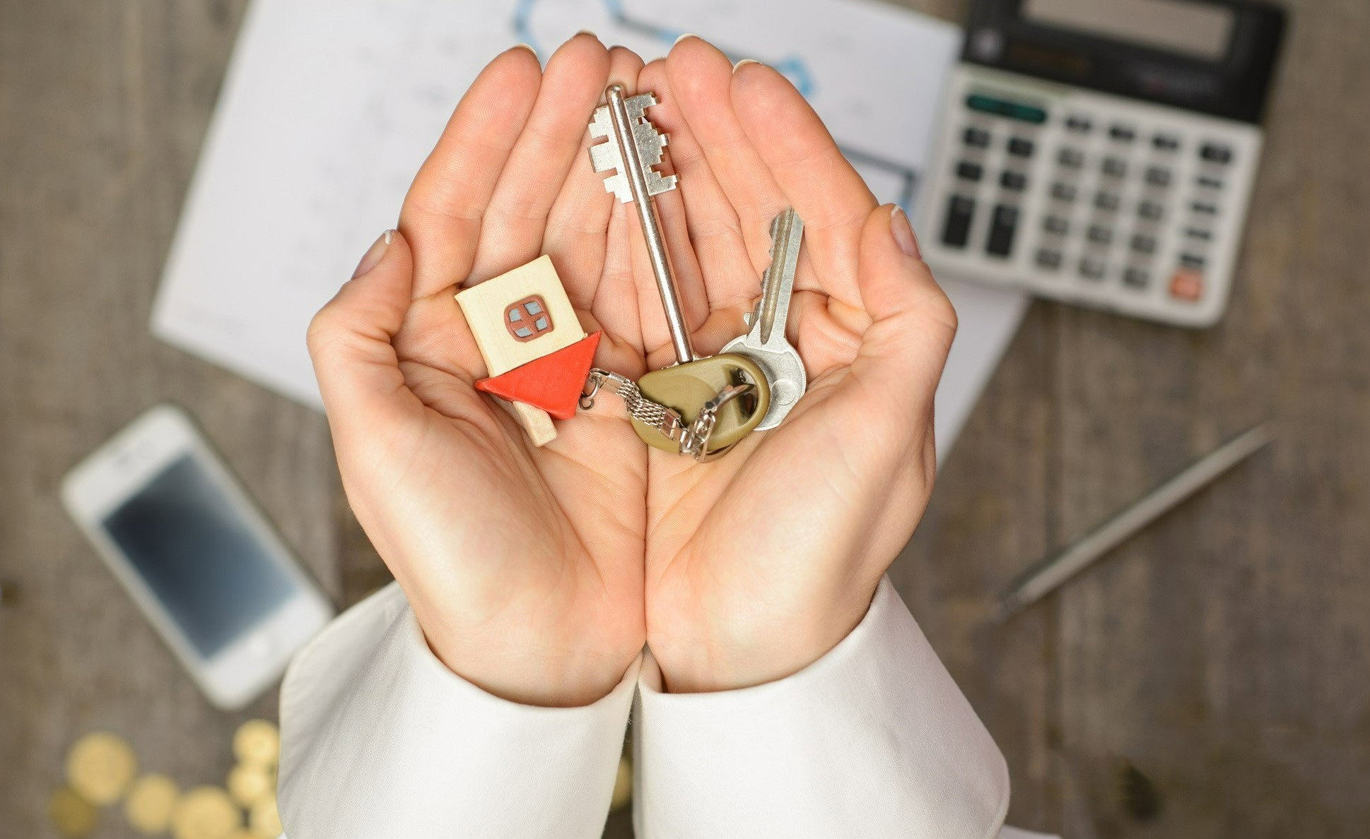 Nie trzymaj kluczy w tym miejscu w domu. Inaczej narażasz się na pecha i niebezpieczeństwo