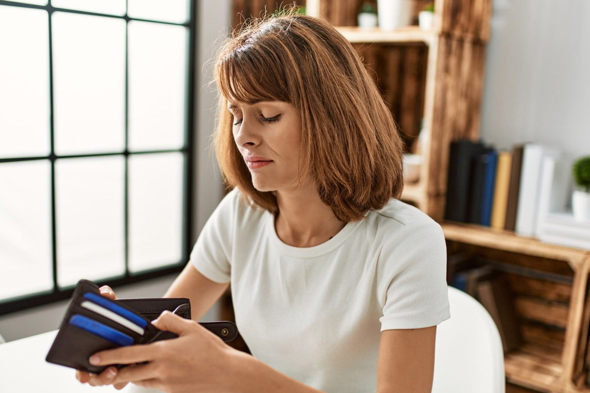 Nigdy nie kładź portfela w tym miejscu. Inaczej stracisz wszystkie pieniądze