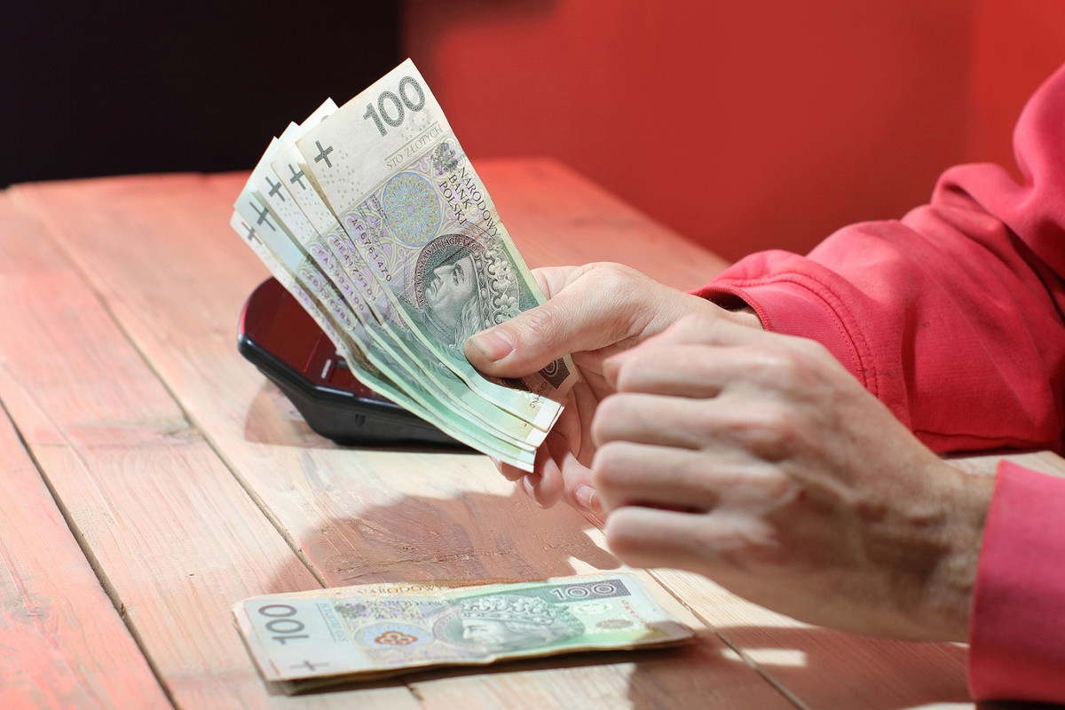 Nie trzymaj pieniędzy w tym miejscu. Jeśli to robisz, ściągasz na siebie pecha w finansach i miłości