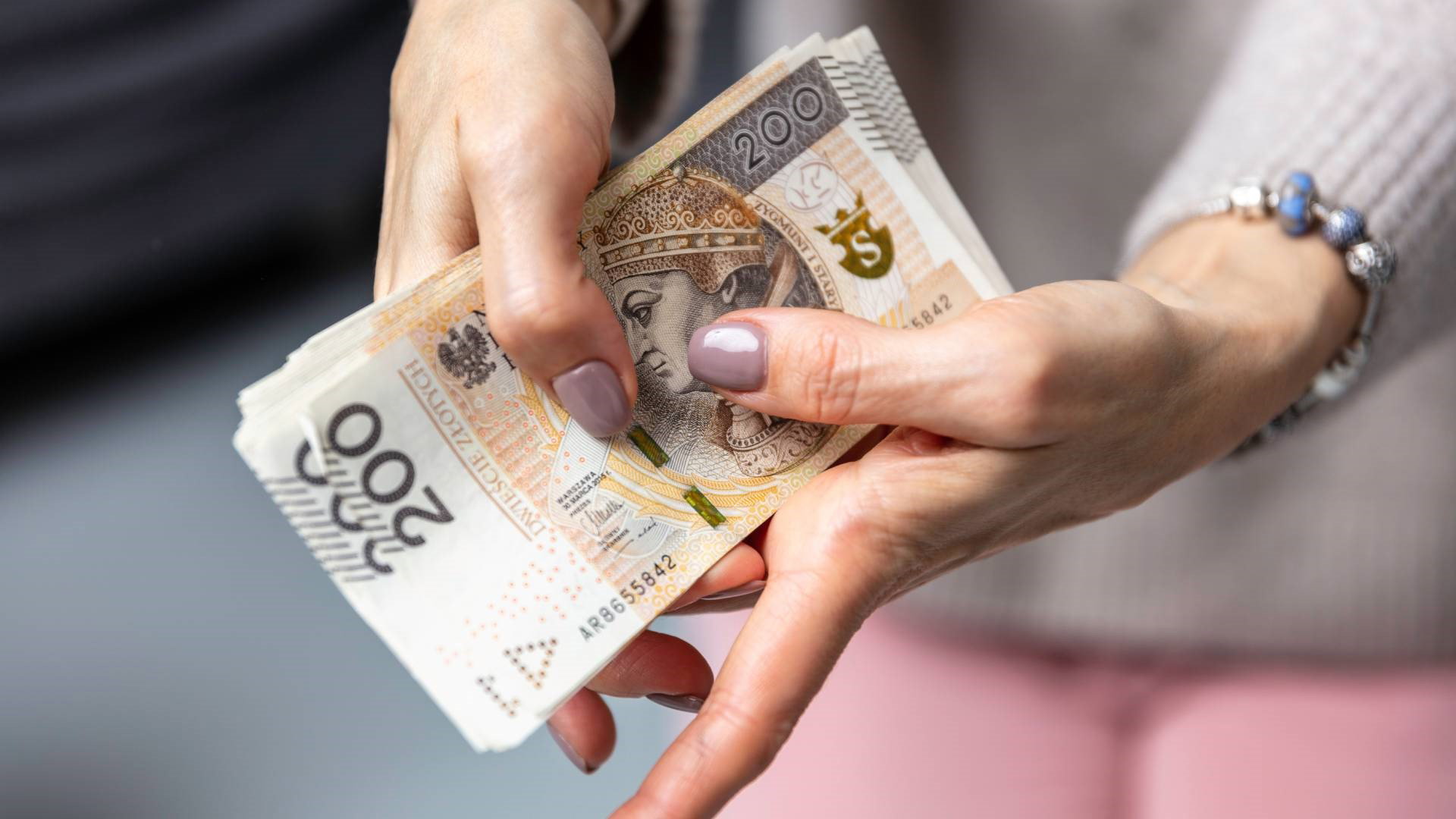 Sprawdzony sposób na pomnożenie pieniędzy i ochronę przed oszustami. Działa cuda