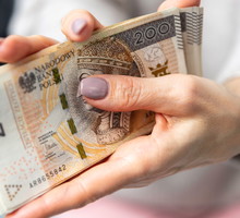 Jak przyciągnąć pieniądze? Wystarczy zrobić 1 rzecz, ale jest pewien haczyk