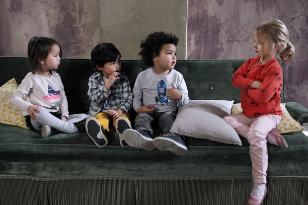 Kadry z filmu Daddy Cool