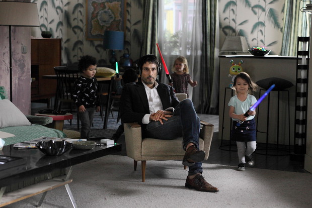 Kadry z filmu Daddy Cool